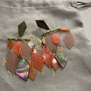 Kendra Scott statement earrings spring 2019